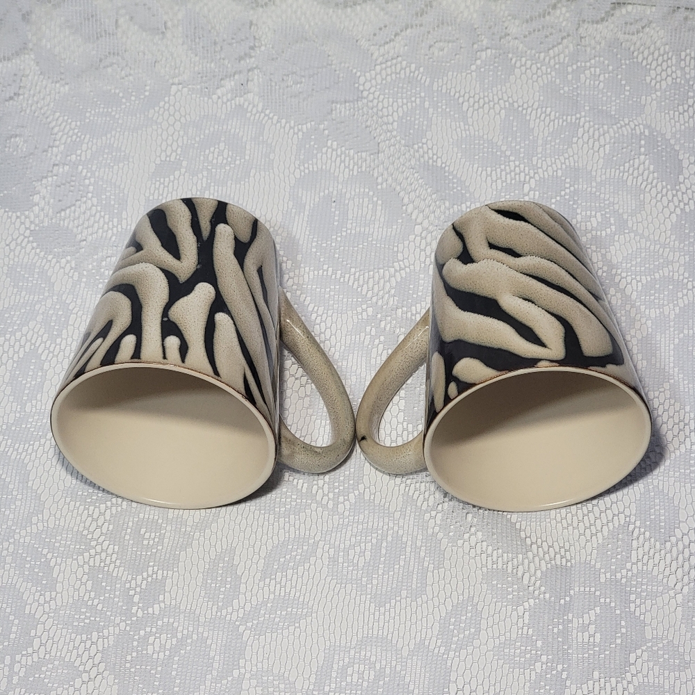 Set of 2 Vintage Soho Loft Stoneware Zebra Print Pattern Mugs Black Beige - Picture 16 of 17
